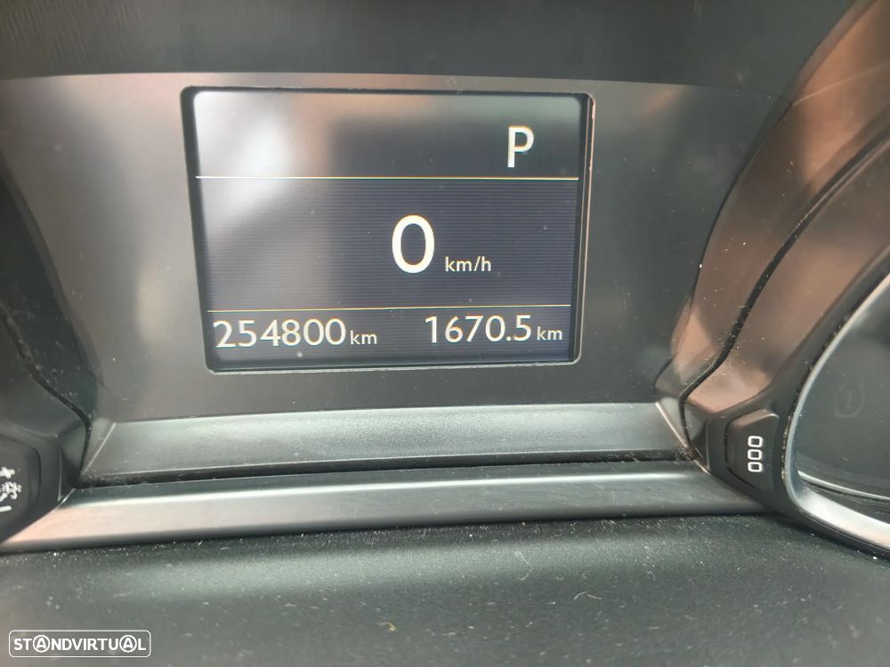 Peugeot 308 SW 1.6 BlueHDi Allure J17 EAT6 - 6