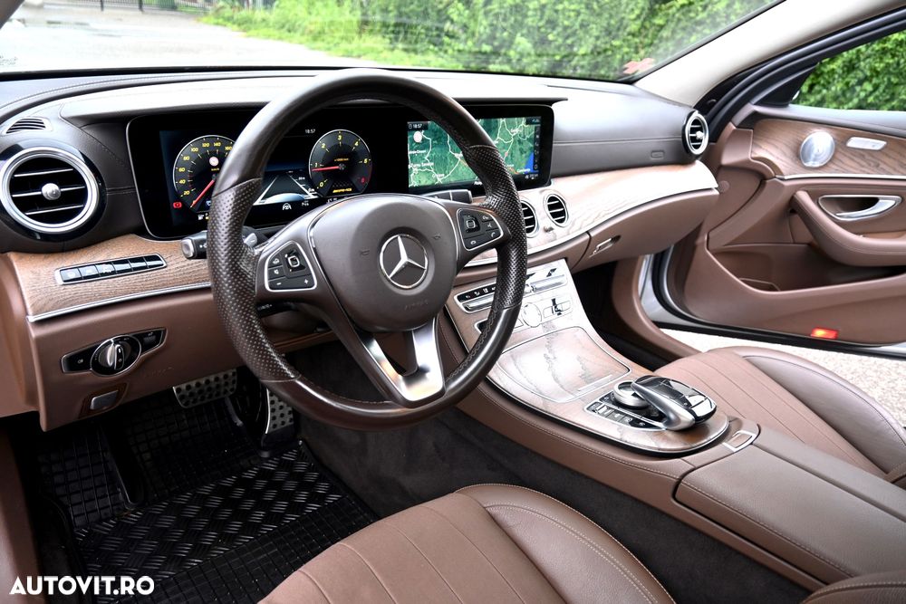 Mercedes-Benz E 220 d 4Matic All-Terrain 9G-TRONIC Avantgarde - 23