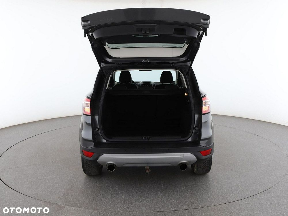 Ford Kuga 1.5 EcoBoost 2x4 Titanium - 20