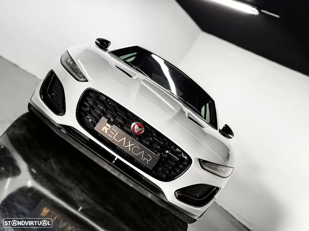 Jaguar F-Type P300 Aut. R-Dynamic Black - 11