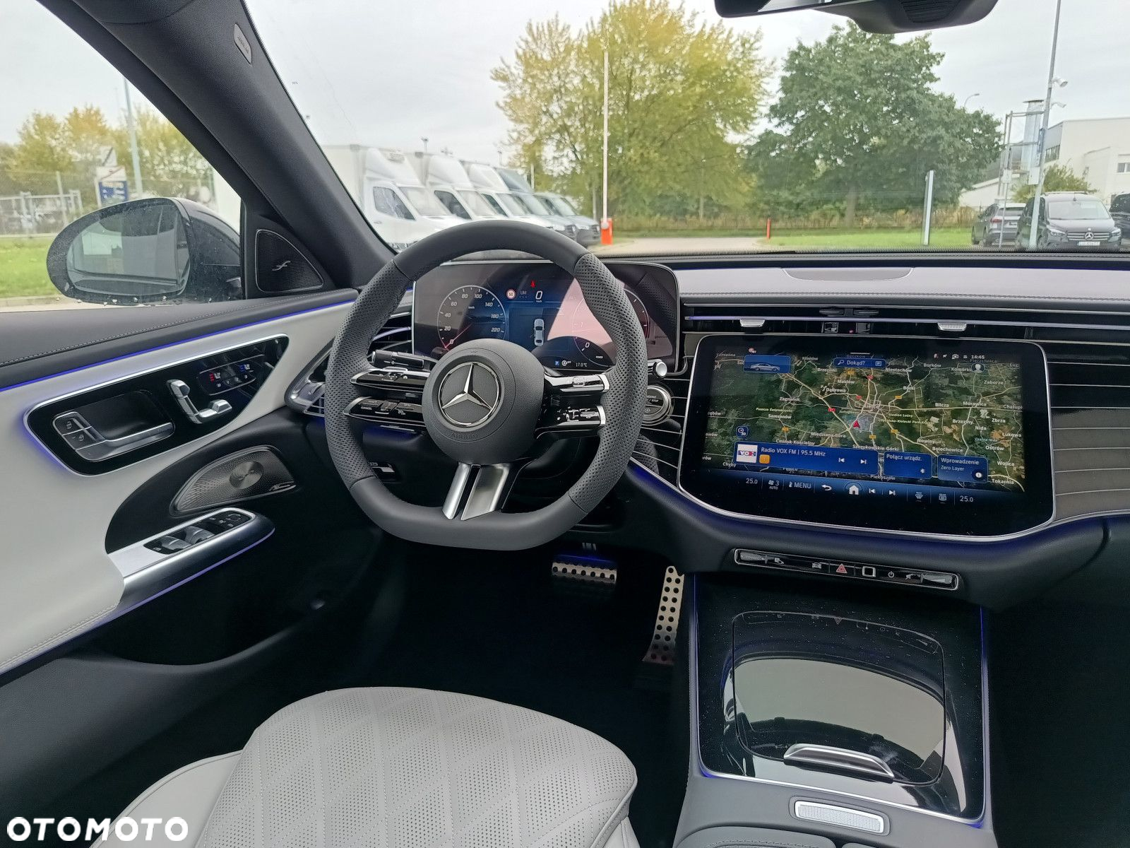 Mercedes-Benz Klasa E - 21