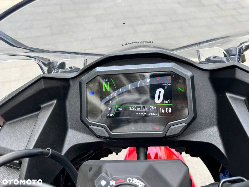 Kawasaki Ninja 500 - 3