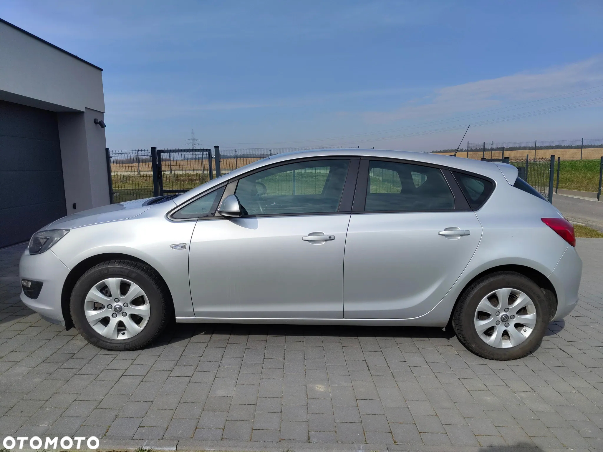 Opel Astra IV 1.6 CDTI Enjoy - 5