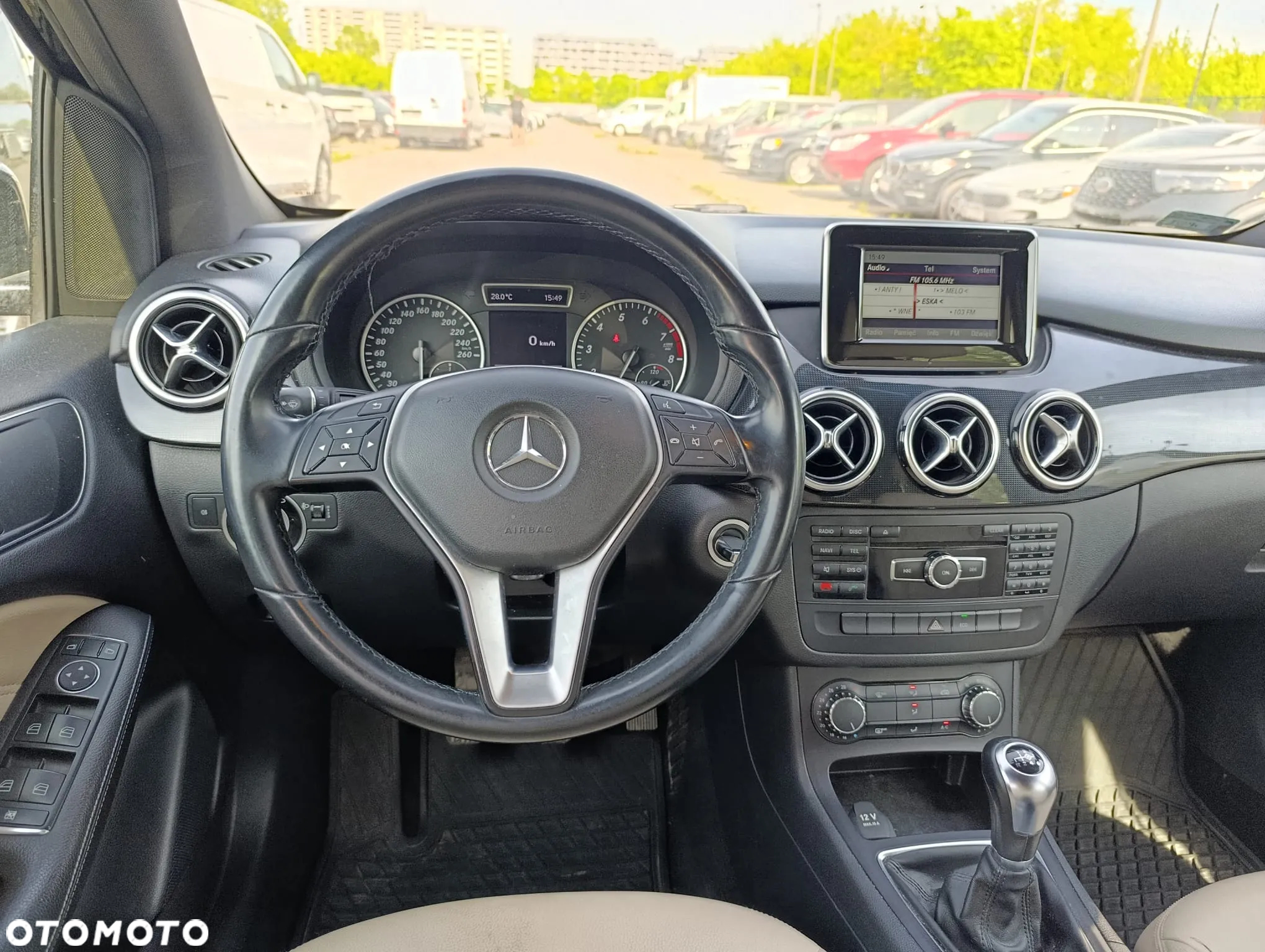Mercedes-Benz Klasa B 180 - 24