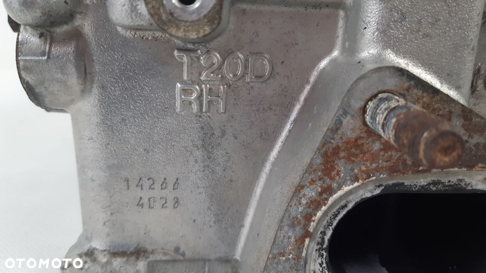 SUBARU XV I 2.0 D 11- GŁOWICA PRAWA T20D - 10