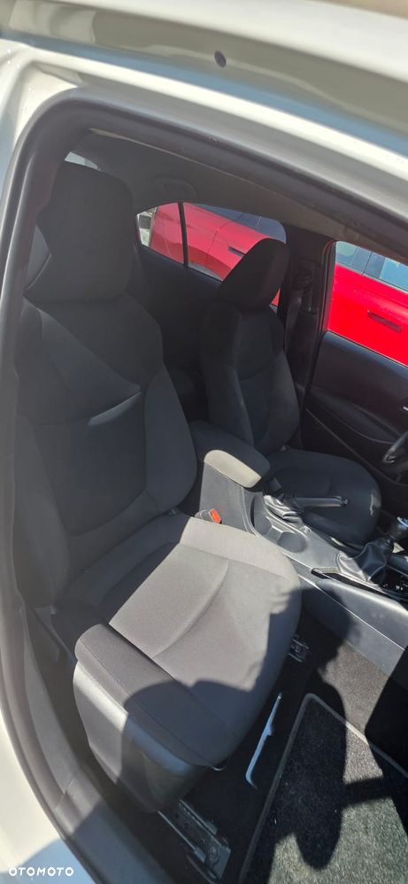 Toyota Corolla 1.5 Active - 9