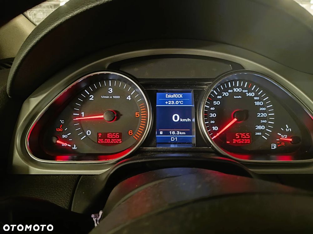 Audi Q7 3.0 TDI DPF clean diesel Quattro Tiptronic - 11