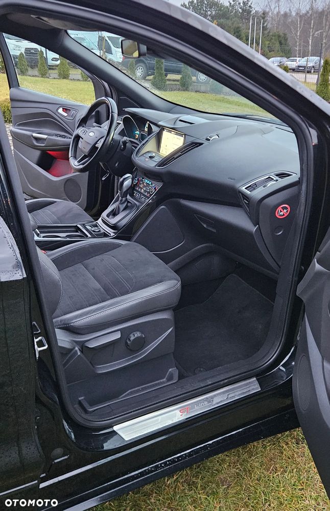 Ford Kuga 2.0 TDCi 4x4 ST-Line - 7