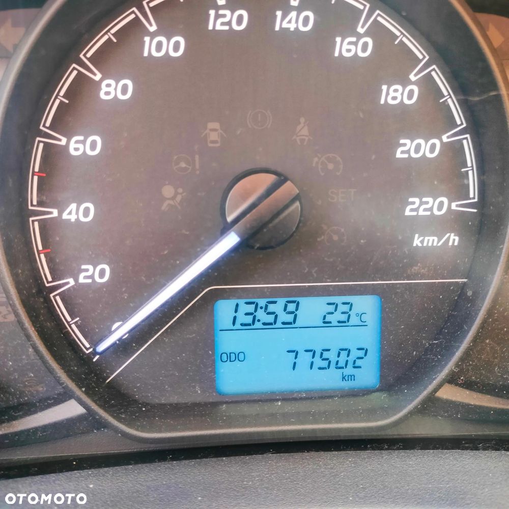 Toyota Yaris 1.5 Active - 21