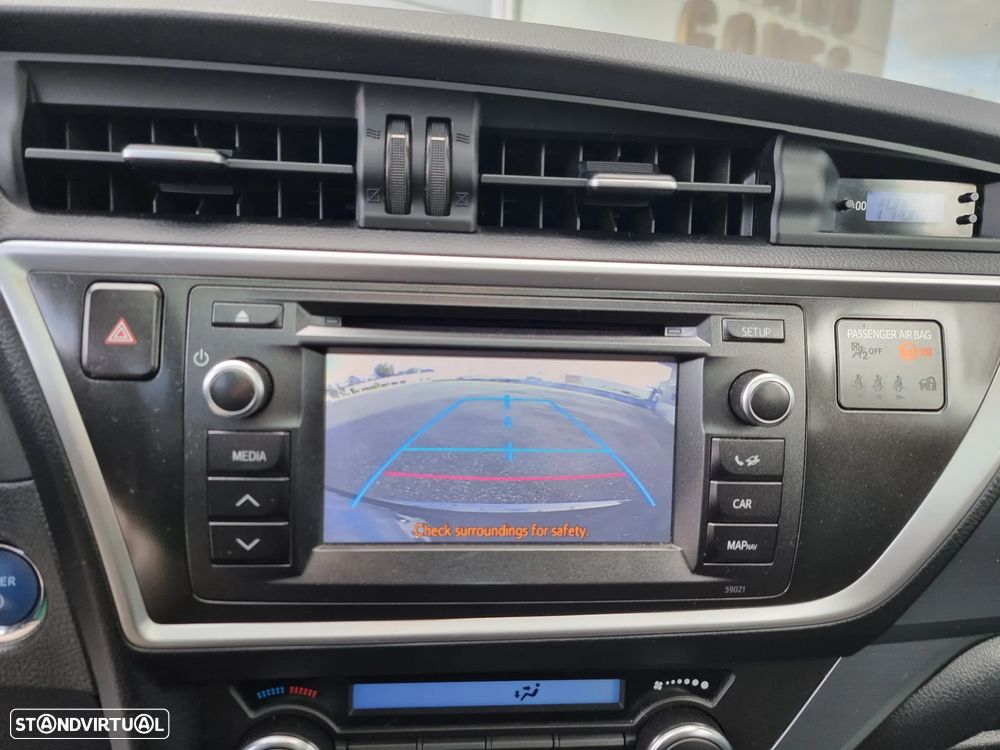 Toyota Auris 1.8 HSD Sport+Skyview +Navi - 9