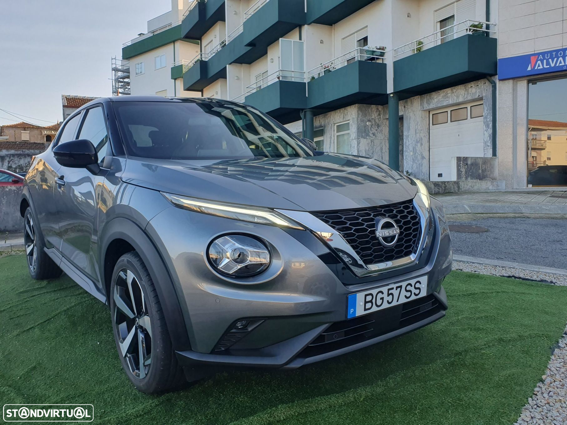 Nissan Juke 1.0 DIG-T Tekna TwoTone T - 3