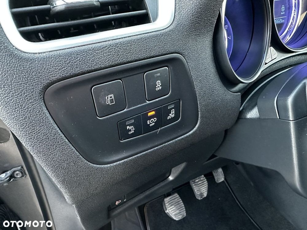 Citroën C4 BlueHDi 120 Stop&Start Shine - 10