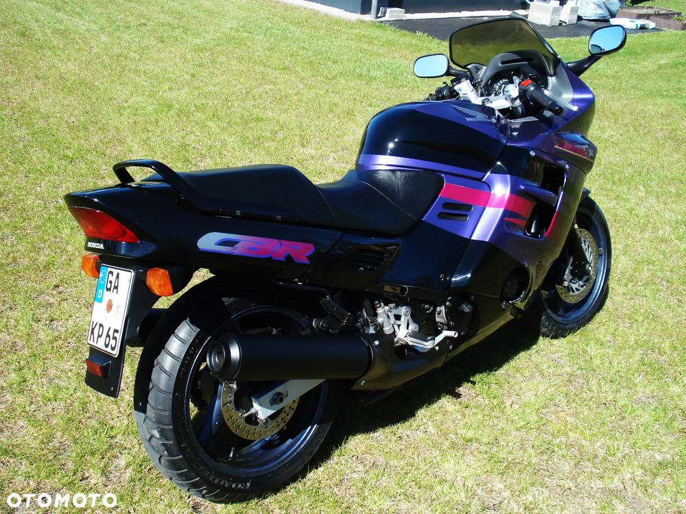 Honda CBR - 2