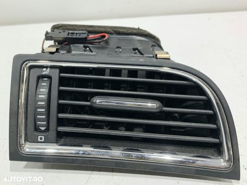 Grila ventilatie dreapta fata Skoda Superb 2 (2008-2013) 3T0819702 - 2