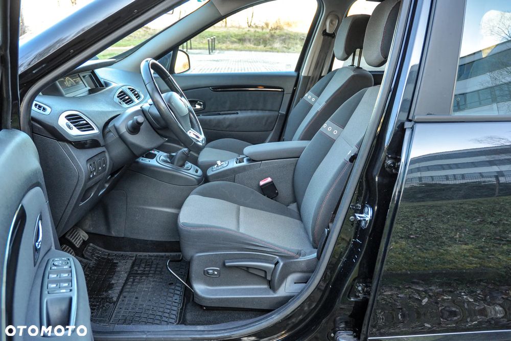 Renault Scenic - 7