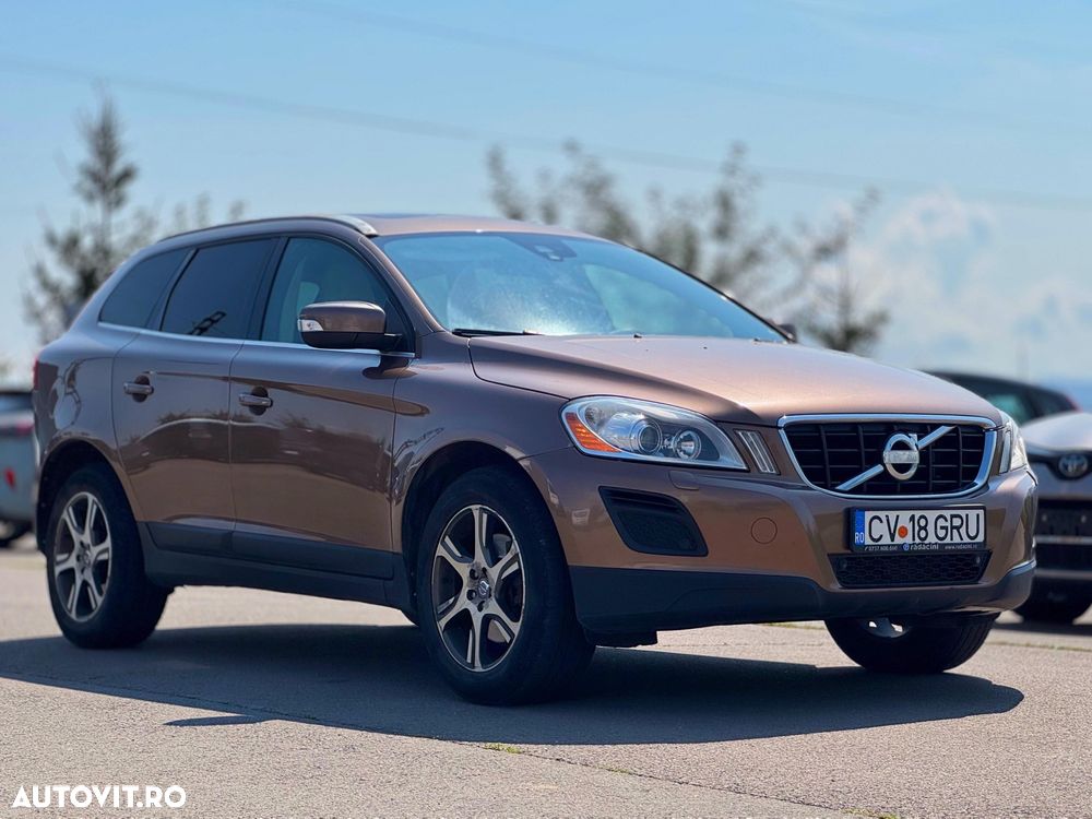 Volvo XC 60 D5 AWD Aut. Summum - 7