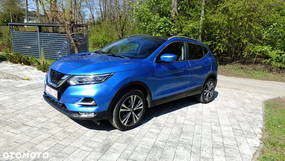 Nissan Qashqai 1.2 DIG-T N-Connecta Xtronic EU6 - 2