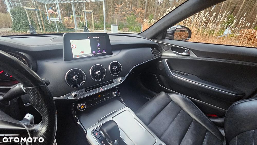 Kia Stinger 3.3 T-GDI V6 GT AWD - 11