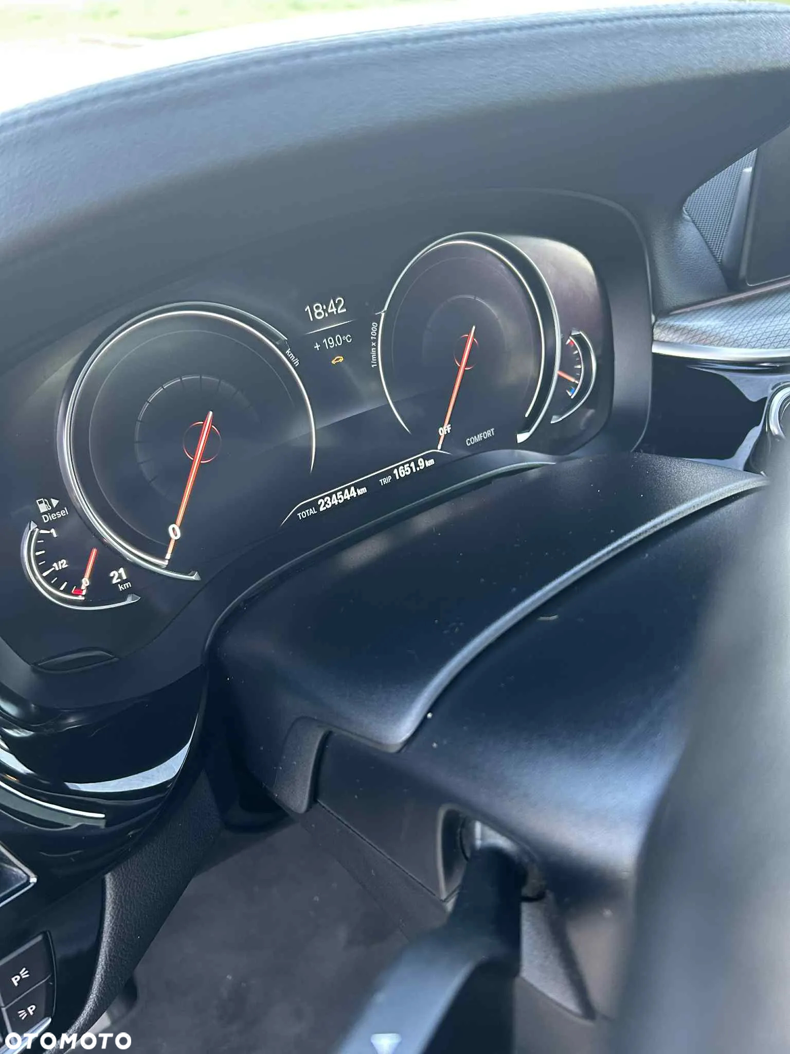 BMW Seria 5 520d M Sport - 22