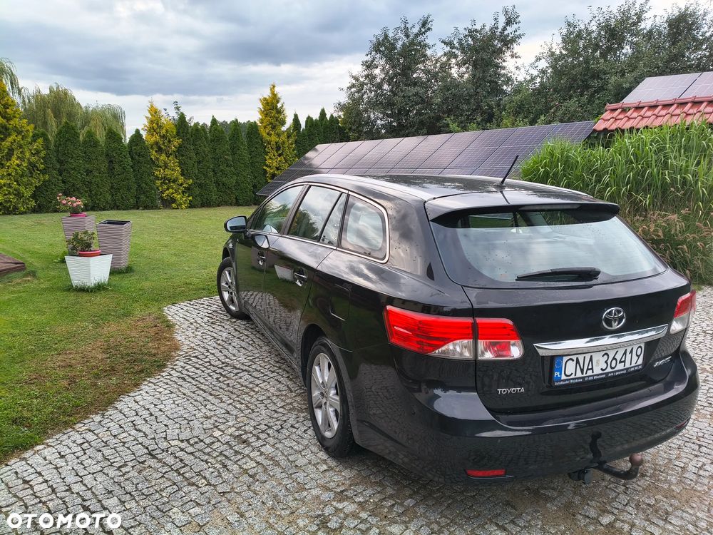 Toyota Avensis 2.0 D-4D Active - 4