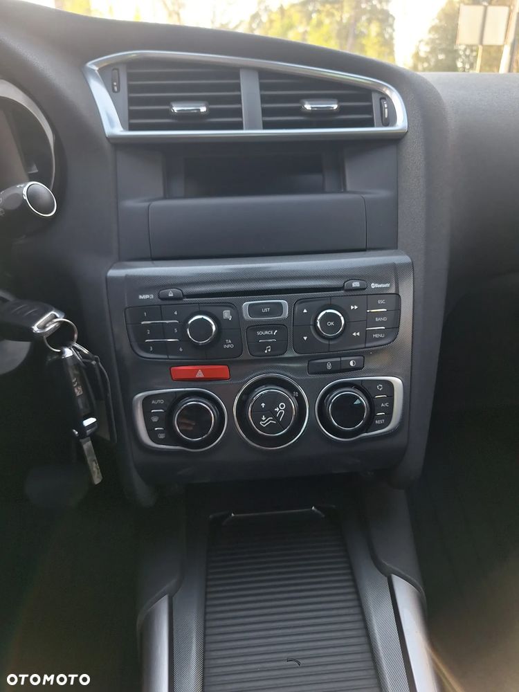 Citroën C4 1.6 e-HDi Exclusive MCP - 10