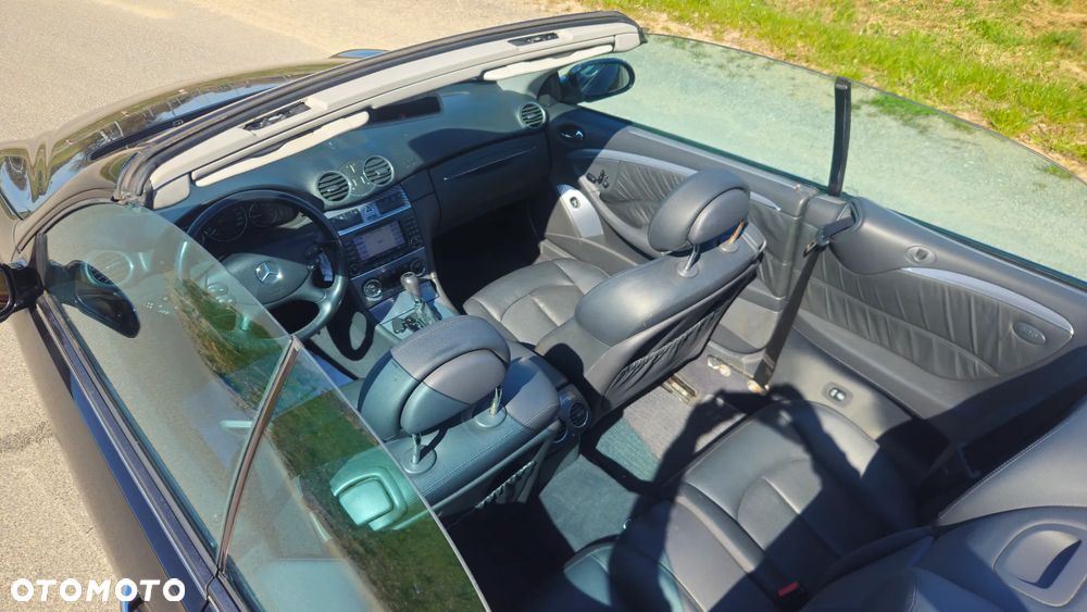 Mercedes-Benz CLK 320 - 9