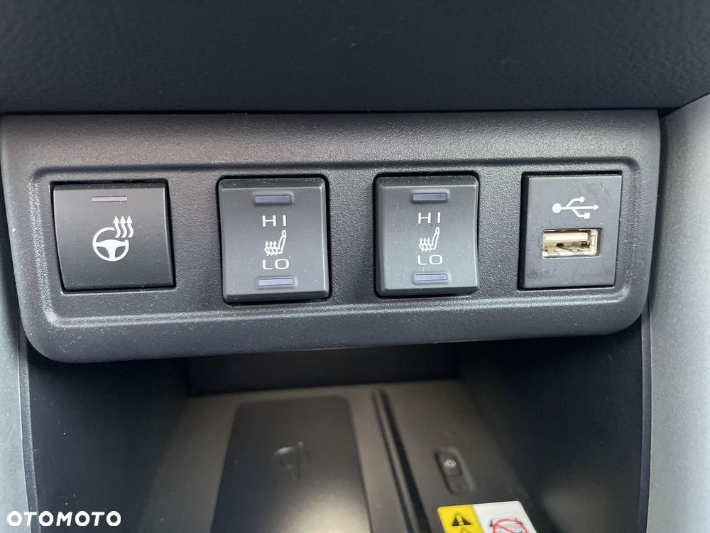 Toyota Corolla Cross 2.0 Hybrid Premiere Edition - 13