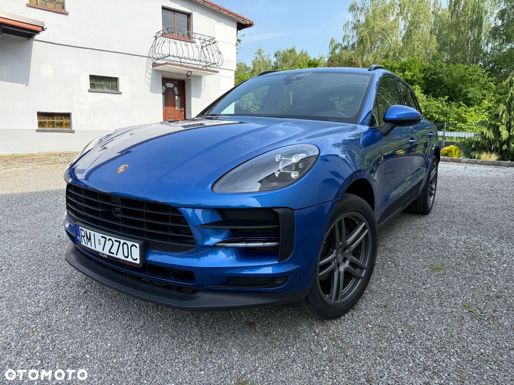 Porsche Macan - 1