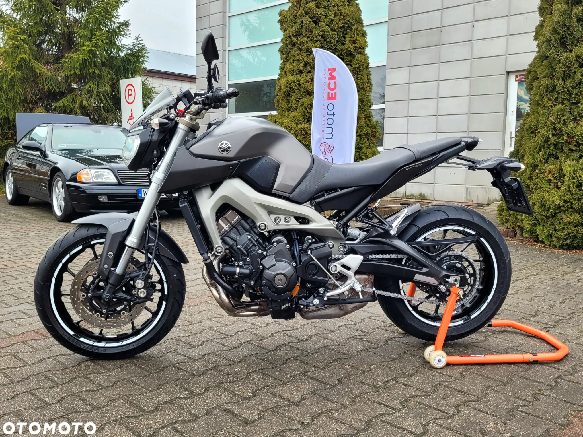 Yamaha MT - 11