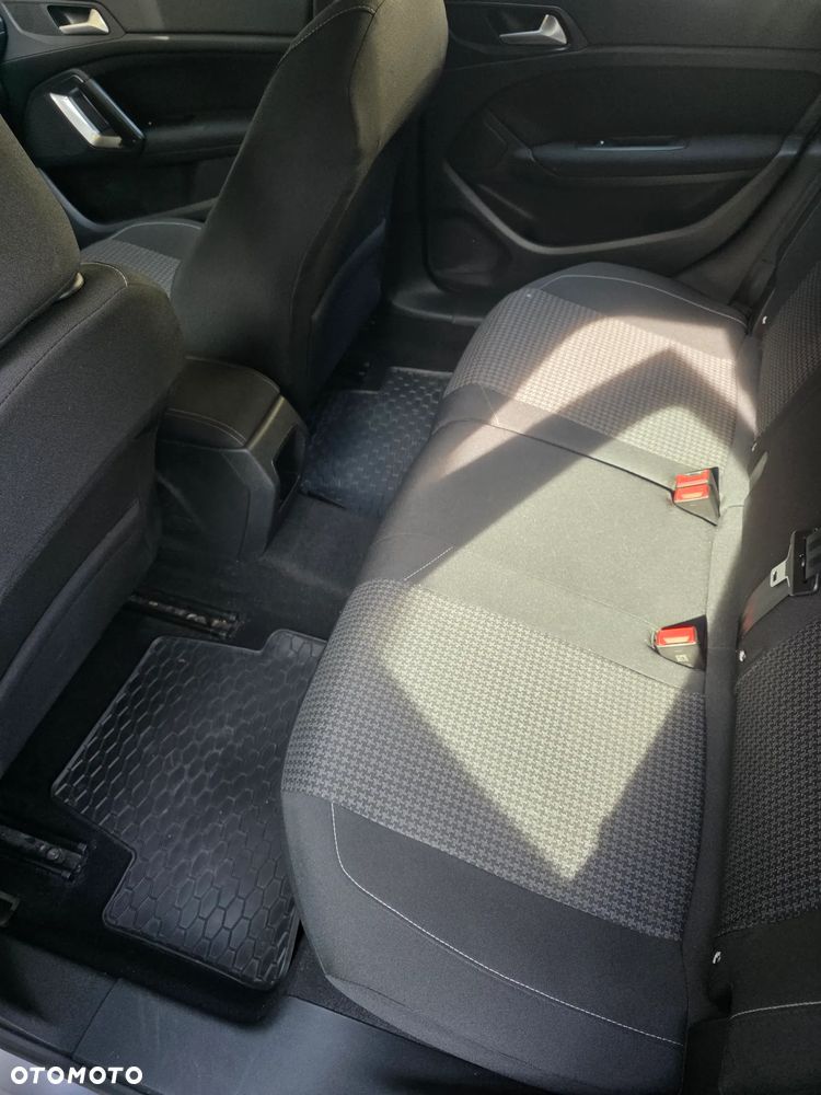 Peugeot 308 1.5 BlueHDi Active S&S - 20