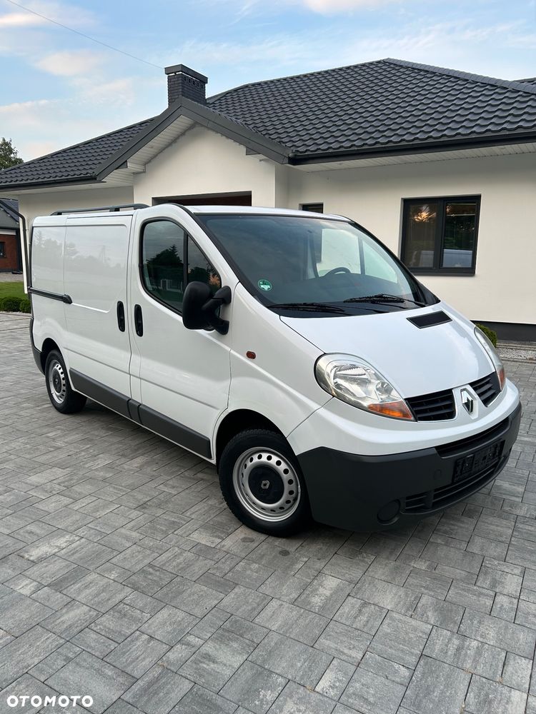 Renault Trafic - 1