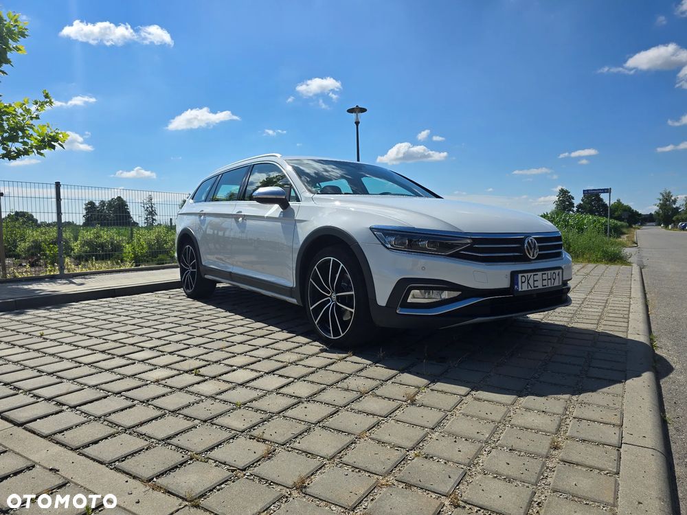 Volkswagen Passat Variant 2.0 TDI SCR 4Motion DSG Highline - 6