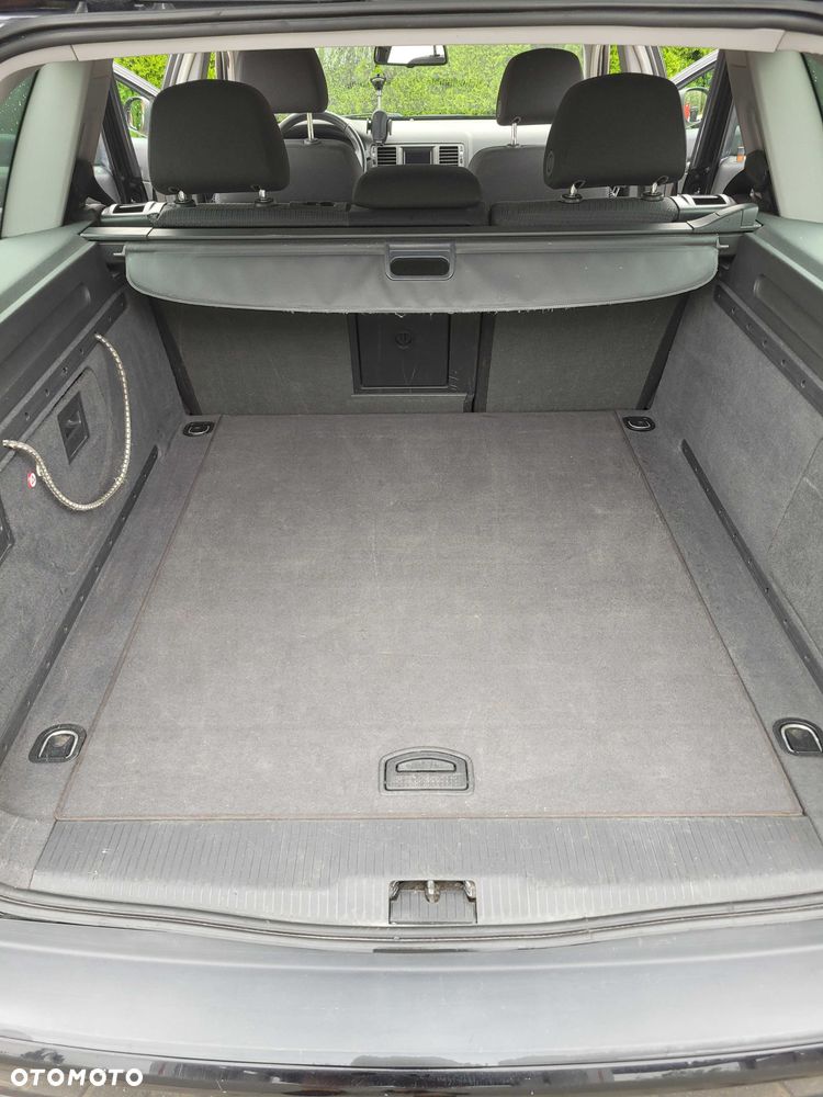 Opel Vectra - 8