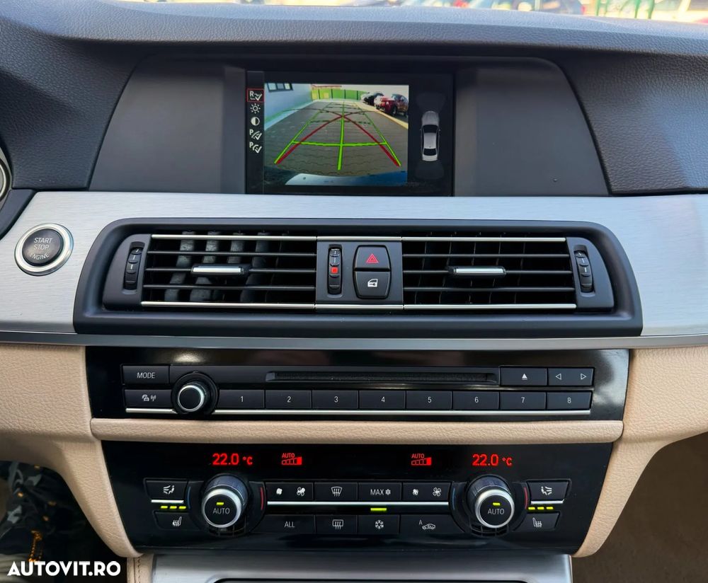 BMW Seria 5 520d Aut. - 7