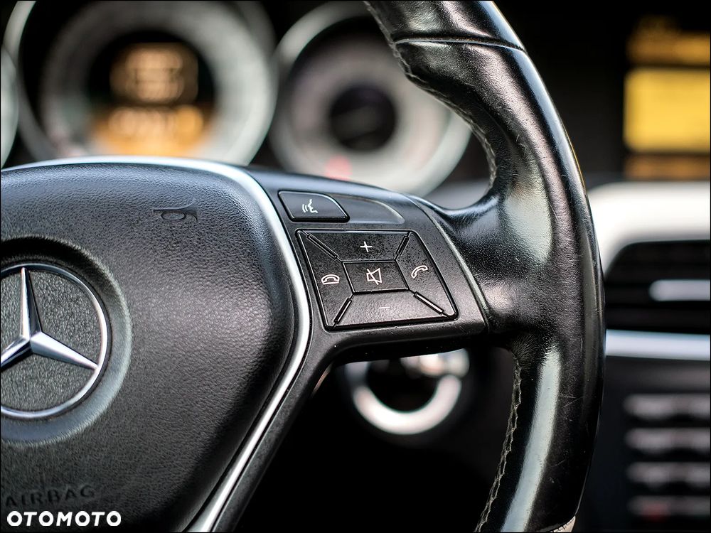 Mercedes-Benz Klasa C - 23