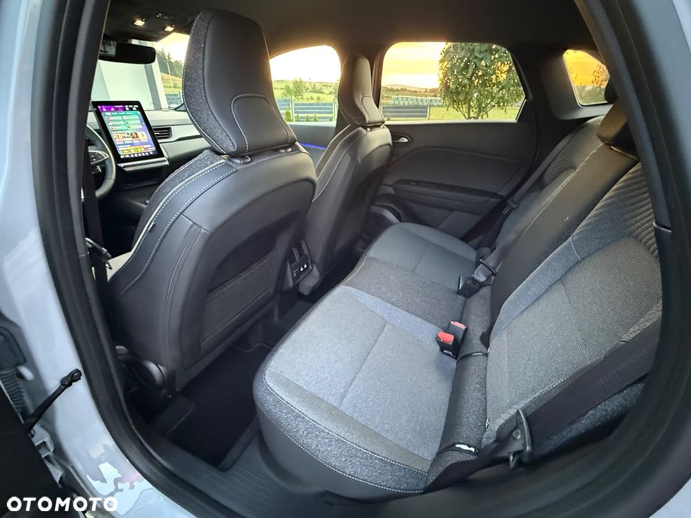 Renault Symbioz TCe Mild Hybrid 140 EDC EVOLUTION - 28