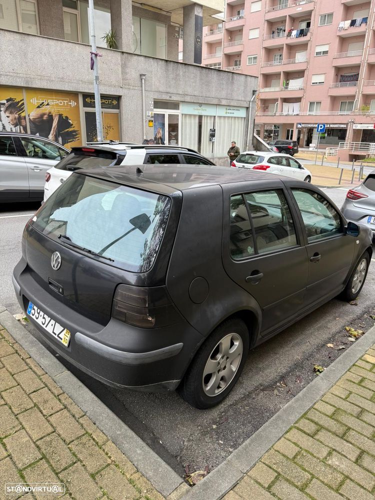 VW Golf 1.4i Confortline - 9