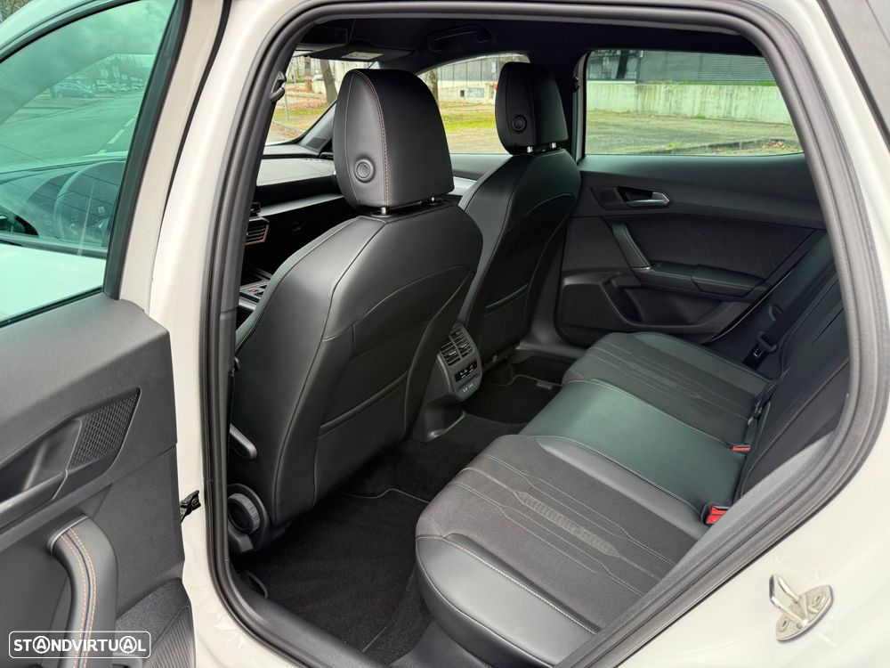 Cupra Formentor 1.4 e-Hybrid DSG - 24