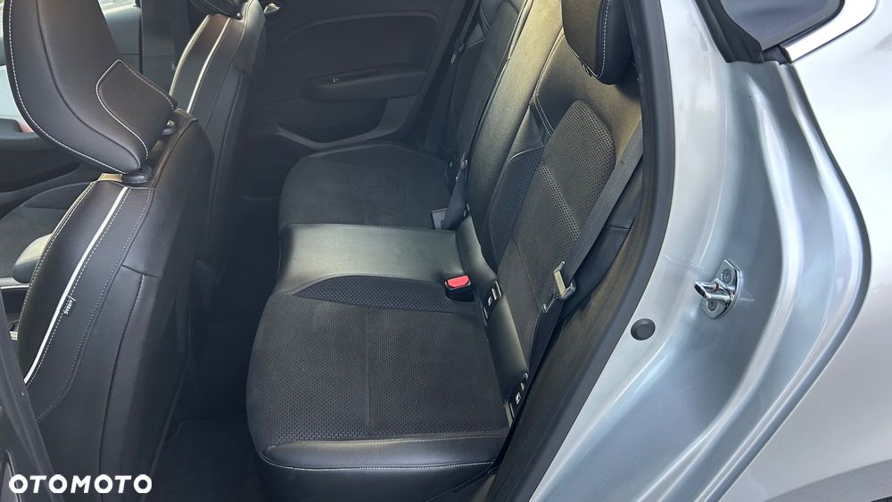 Renault Clio 1.6 E-TECH Intens - 24