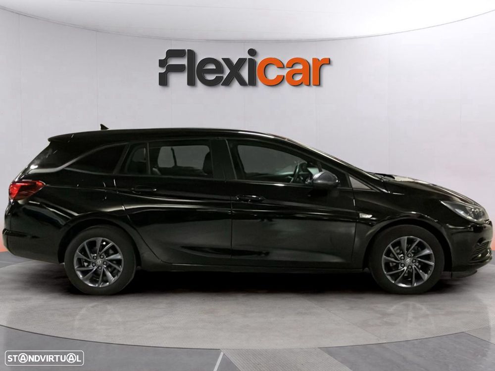 Opel Astra Sports Tourer - 4