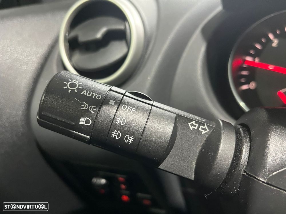 Nissan Qashqai 1.6 dCi TEKNA+ - 27