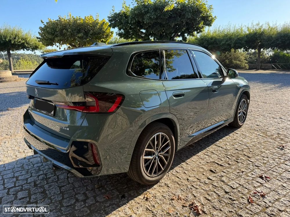 BMW X1 xDrive25e Pack Desportivo M - 12
