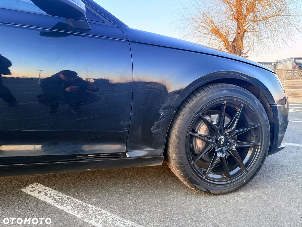 Audi A4 Avant 2.0 TDI S tronic - 8