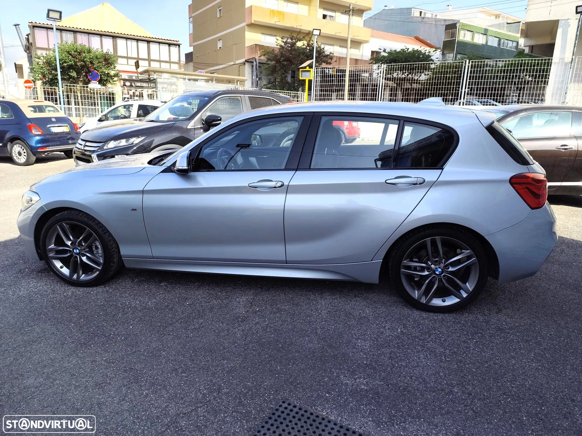 BMW 120 i Pack M - 6