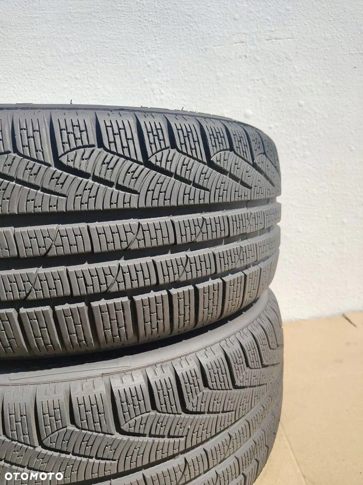 OPONY 245/40/20 245/40R2099V PIRELLI WINTER 240 SERIE II - 2