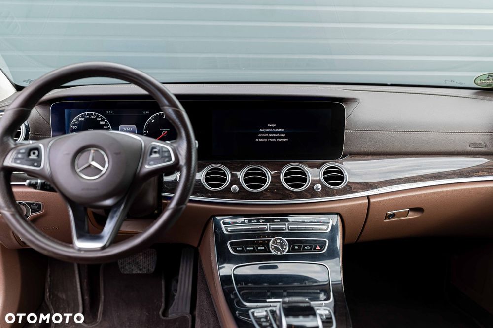 Mercedes-Benz Klasa E 220 d 9G-TRONIC - 15