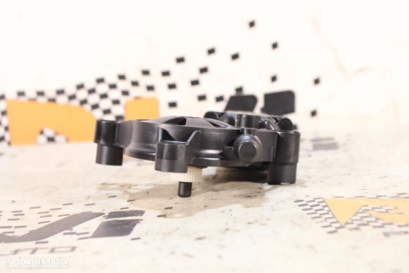Motor Do Elevador De Vidro Traseiro Esquerdo Seat Leon (5F1)  5Q095980 - 3