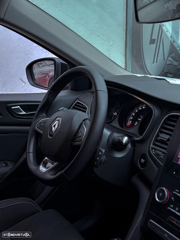 Renault Mégane 1.5 Blue dCi Limited - 5
