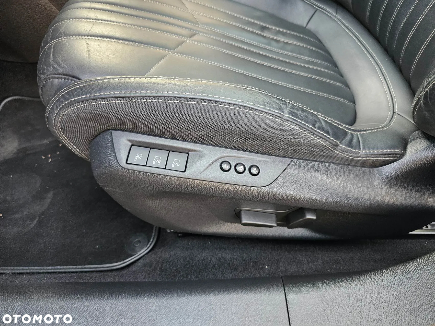 Peugeot 308 BlueHDi FAP 150 Stop&Start Allure - 37