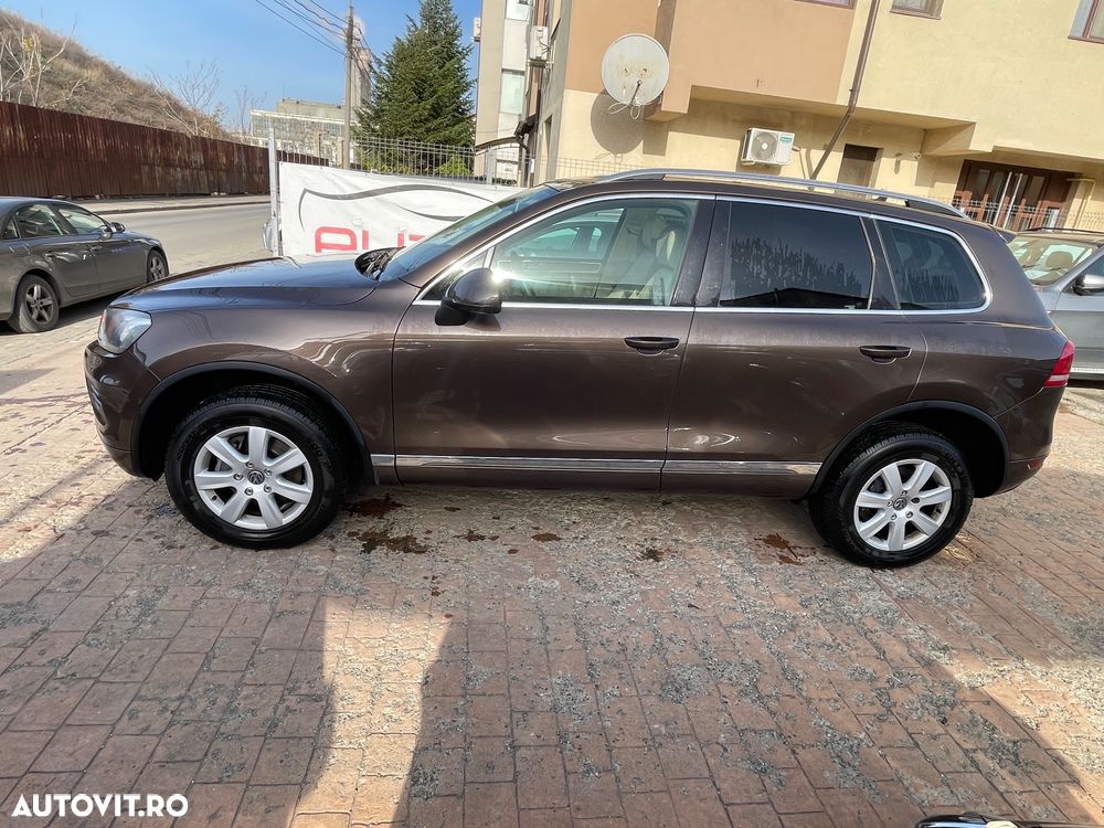 Volkswagen Touareg 3.0 V6 TDI BMT - 9